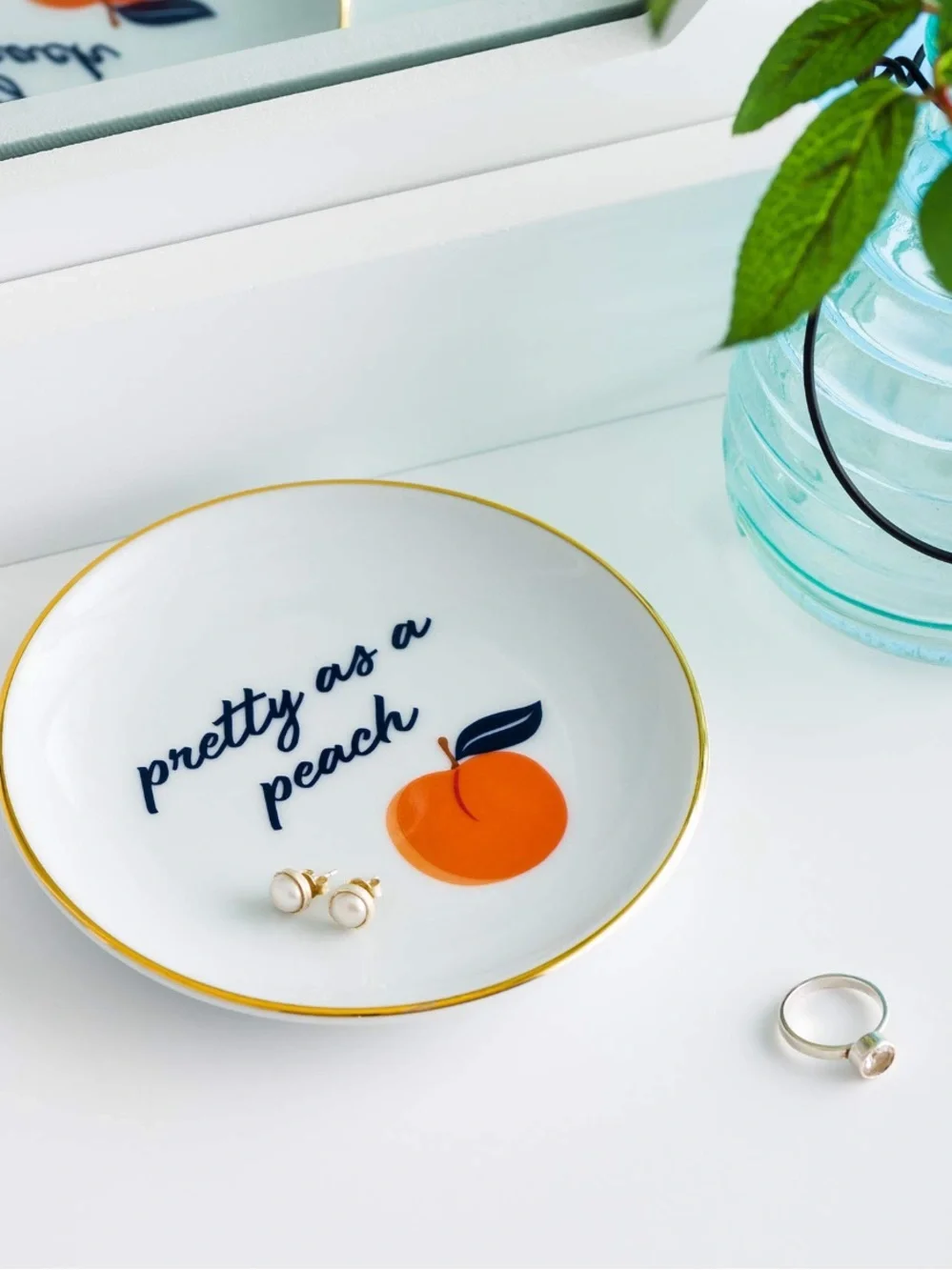 Draper James Pretty as a Peach Dish